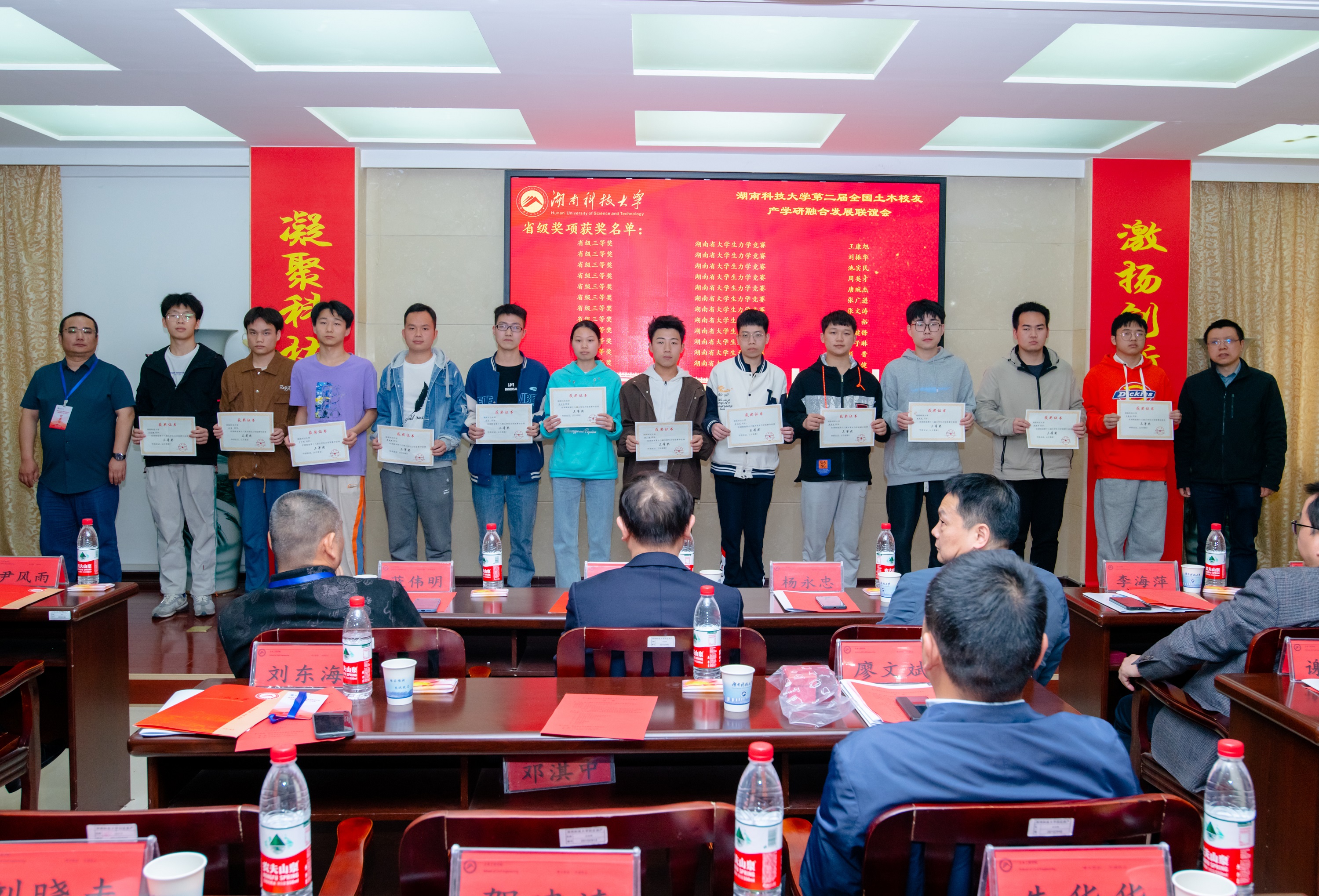 4cbf0a12a90041c0bcab9b4f6c8f2e49.jpg 4cbf0a12a90041c0bcab9b4f6c8f2e49.jpg