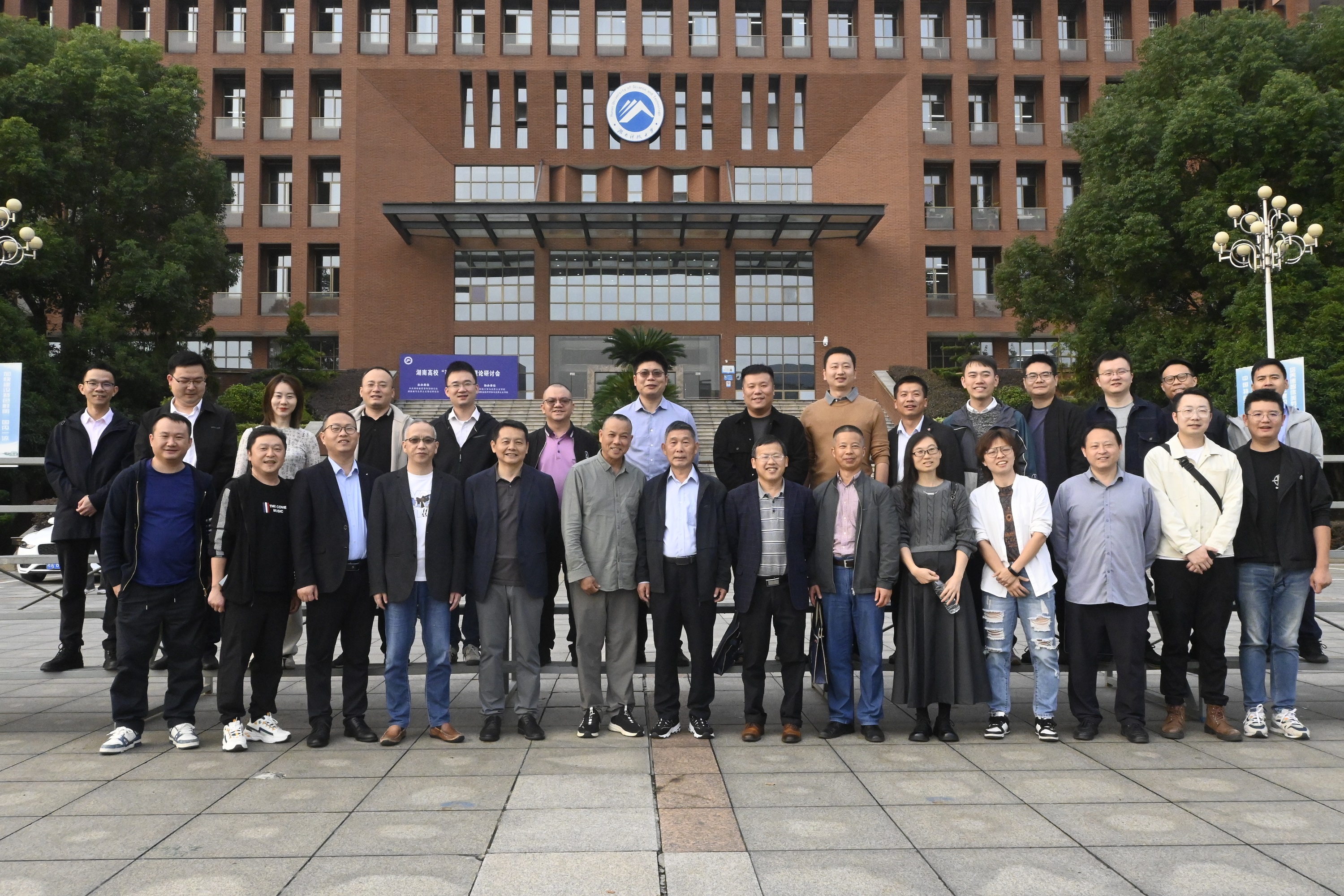 ae0d565a47f44074a7d8ce2992ab7a1a.jpg ae0d565a47f44074a7d8ce2992ab7a1a.jpg