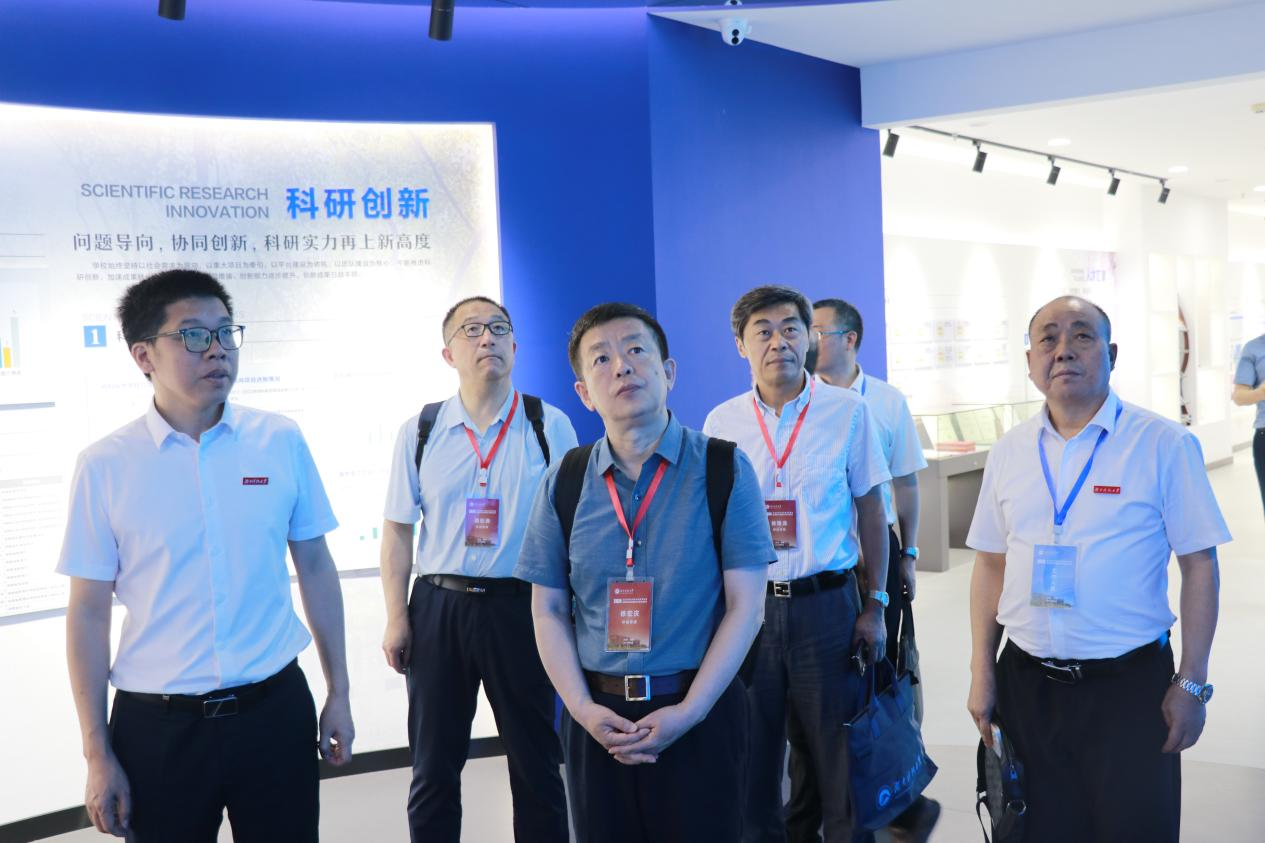 26583496ebc1494f8139672142659de7.png 26583496ebc1494f8139672142659de7.png